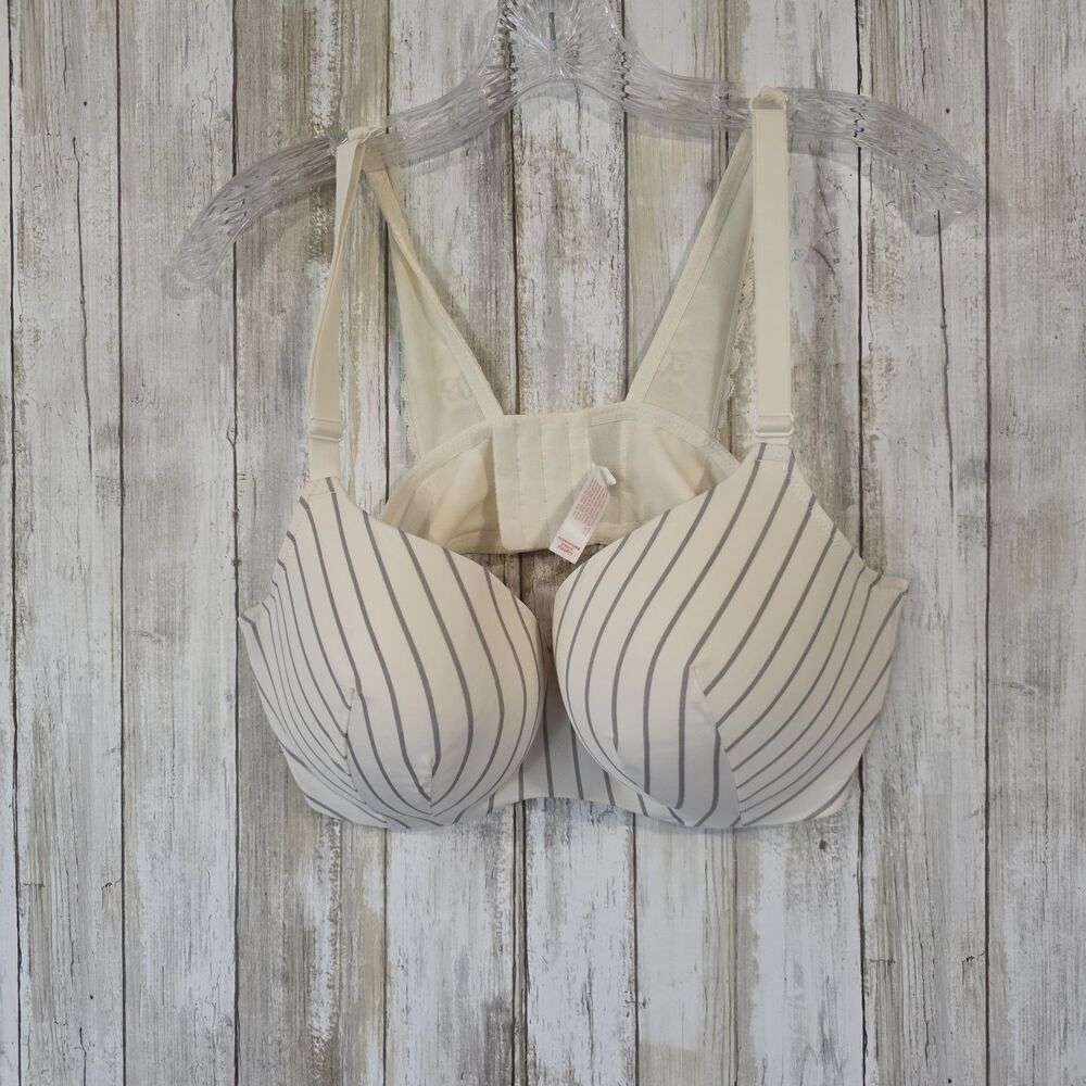 Cacique Push Up underwired Bras White Sz 40DD